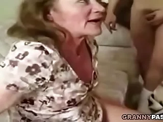 522 older women porn videos